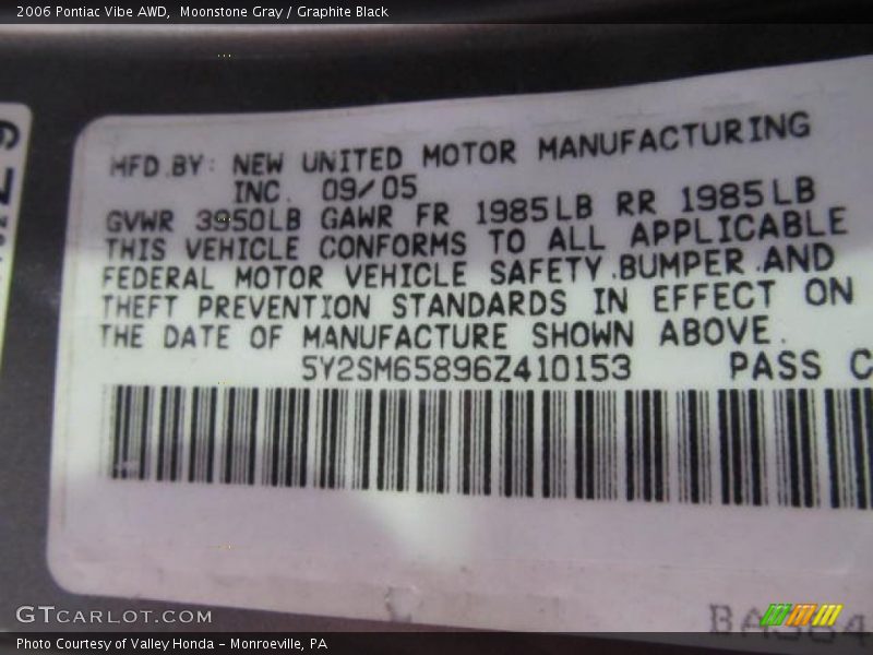 Moonstone Gray / Graphite Black 2006 Pontiac Vibe AWD