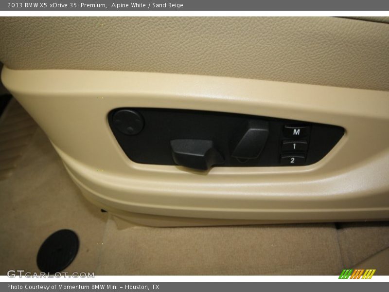 Alpine White / Sand Beige 2013 BMW X5 xDrive 35i Premium
