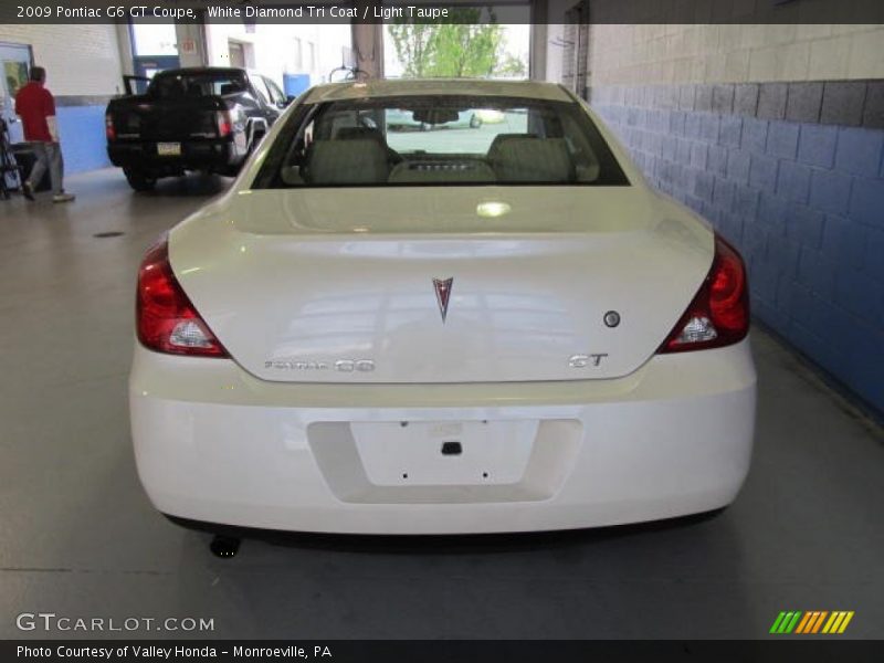 White Diamond Tri Coat / Light Taupe 2009 Pontiac G6 GT Coupe