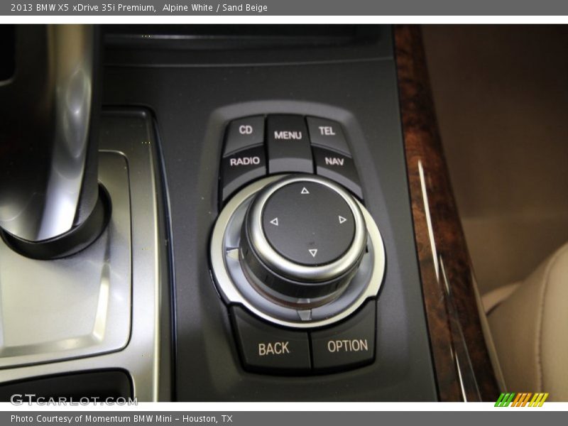 Alpine White / Sand Beige 2013 BMW X5 xDrive 35i Premium