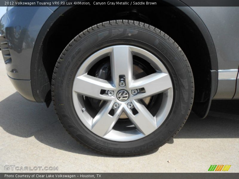 Canyon Gray Metallic / Saddle Brown 2012 Volkswagen Touareg VR6 FSI Lux 4XMotion