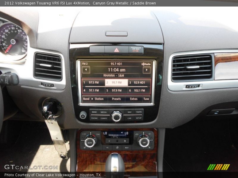 Canyon Gray Metallic / Saddle Brown 2012 Volkswagen Touareg VR6 FSI Lux 4XMotion