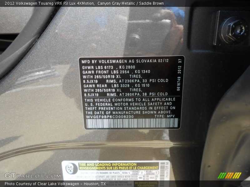 Canyon Gray Metallic / Saddle Brown 2012 Volkswagen Touareg VR6 FSI Lux 4XMotion