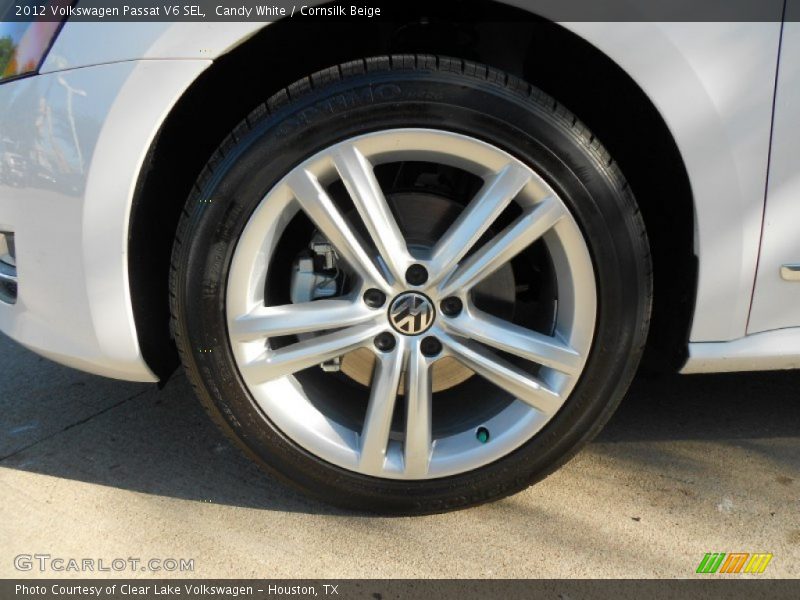 Candy White / Cornsilk Beige 2012 Volkswagen Passat V6 SEL