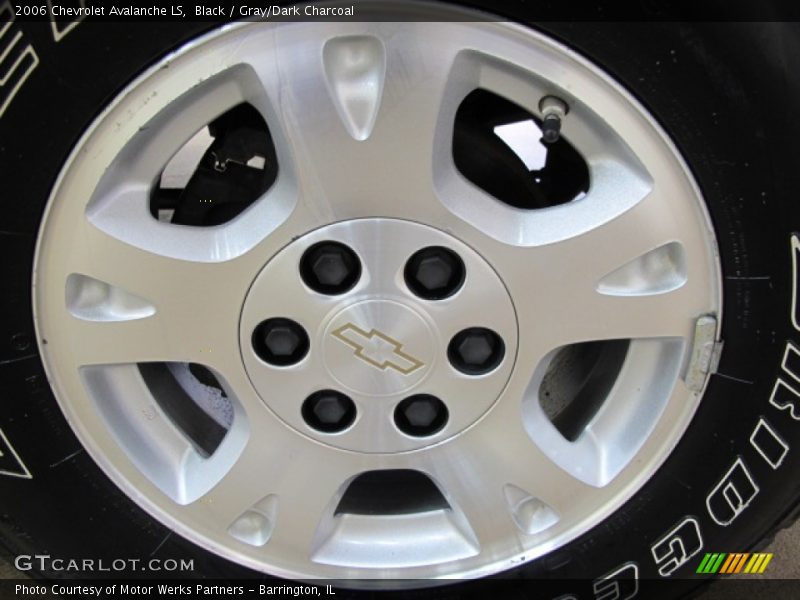 Black / Gray/Dark Charcoal 2006 Chevrolet Avalanche LS