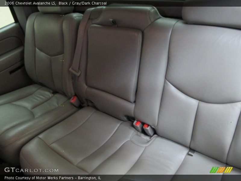 Black / Gray/Dark Charcoal 2006 Chevrolet Avalanche LS