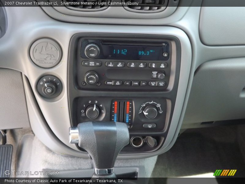 Silverstone Metallic / Light Cashmere/Ebony 2007 Chevrolet TrailBlazer LS