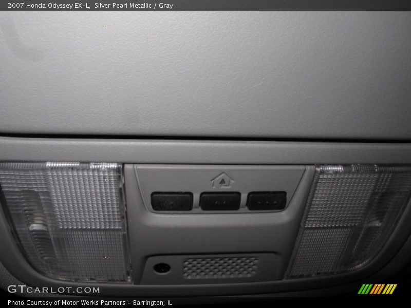 Silver Pearl Metallic / Gray 2007 Honda Odyssey EX-L
