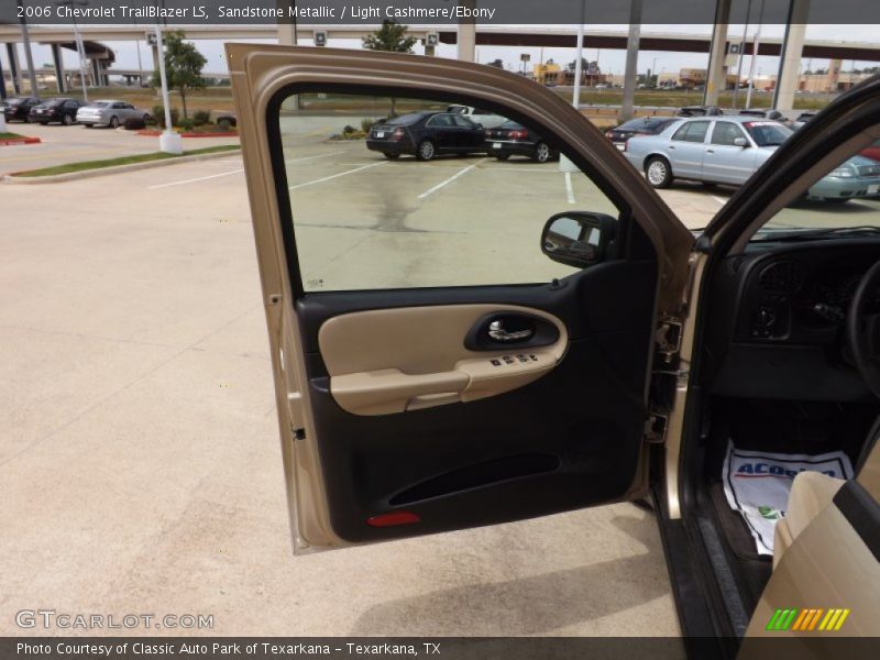 Sandstone Metallic / Light Cashmere/Ebony 2006 Chevrolet TrailBlazer LS