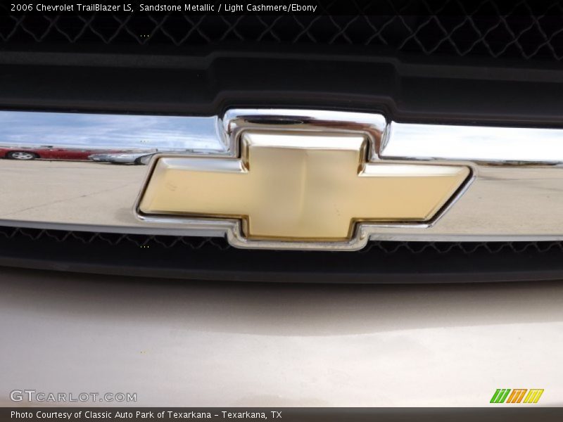 Sandstone Metallic / Light Cashmere/Ebony 2006 Chevrolet TrailBlazer LS