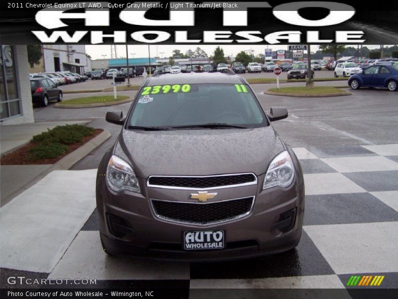 Cyber Gray Metallic / Light Titanium/Jet Black 2011 Chevrolet Equinox LT AWD