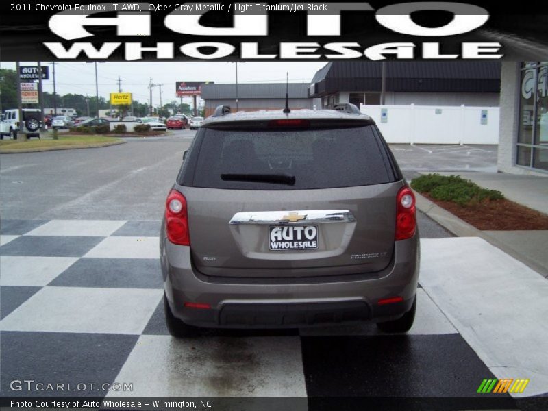 Cyber Gray Metallic / Light Titanium/Jet Black 2011 Chevrolet Equinox LT AWD