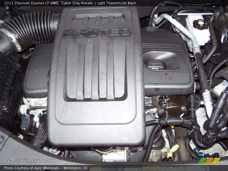 Cyber Gray Metallic / Light Titanium/Jet Black 2011 Chevrolet Equinox LT AWD