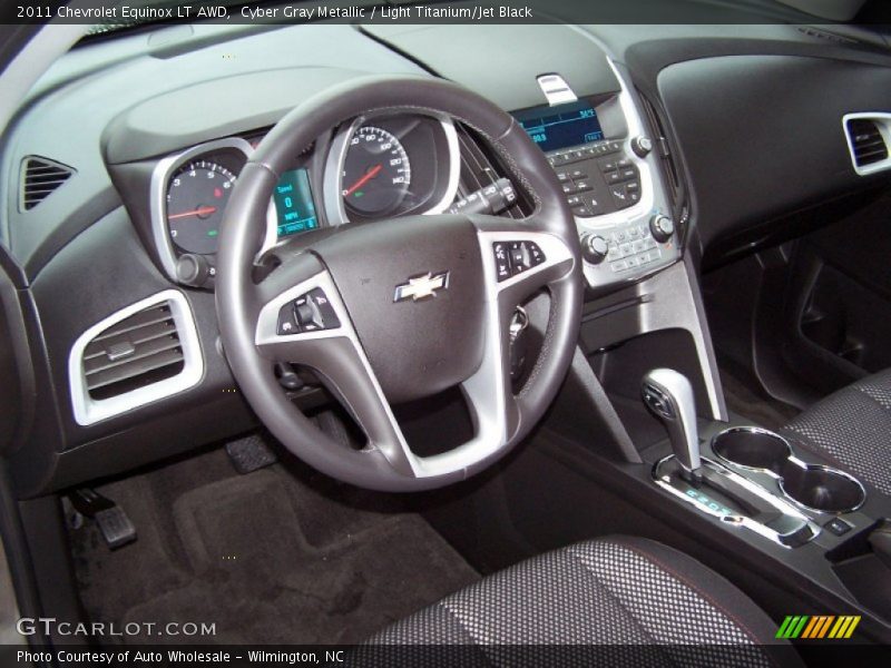 Cyber Gray Metallic / Light Titanium/Jet Black 2011 Chevrolet Equinox LT AWD