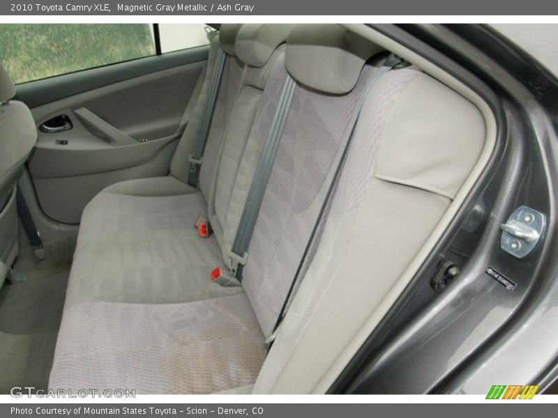 Magnetic Gray Metallic / Ash Gray 2010 Toyota Camry XLE