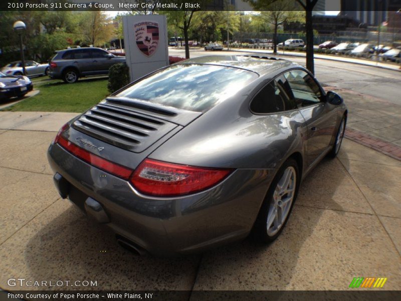 Meteor Grey Metallic / Black 2010 Porsche 911 Carrera 4 Coupe