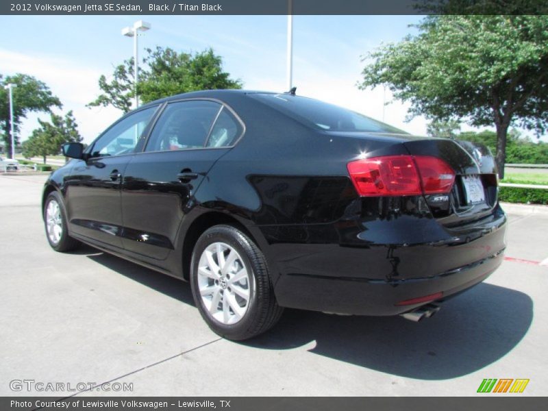 Black / Titan Black 2012 Volkswagen Jetta SE Sedan