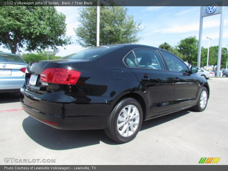 Black / Titan Black 2012 Volkswagen Jetta SE Sedan