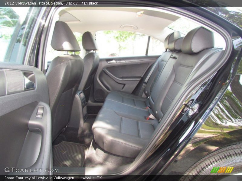 Black / Titan Black 2012 Volkswagen Jetta SE Sedan