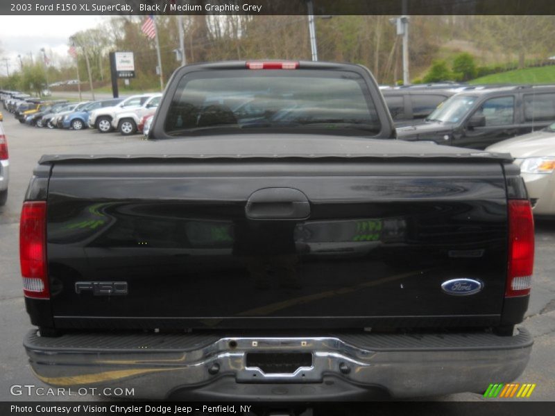 Black / Medium Graphite Grey 2003 Ford F150 XL SuperCab