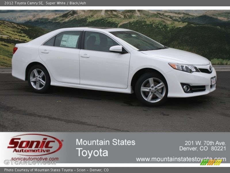Super White / Black/Ash 2012 Toyota Camry SE