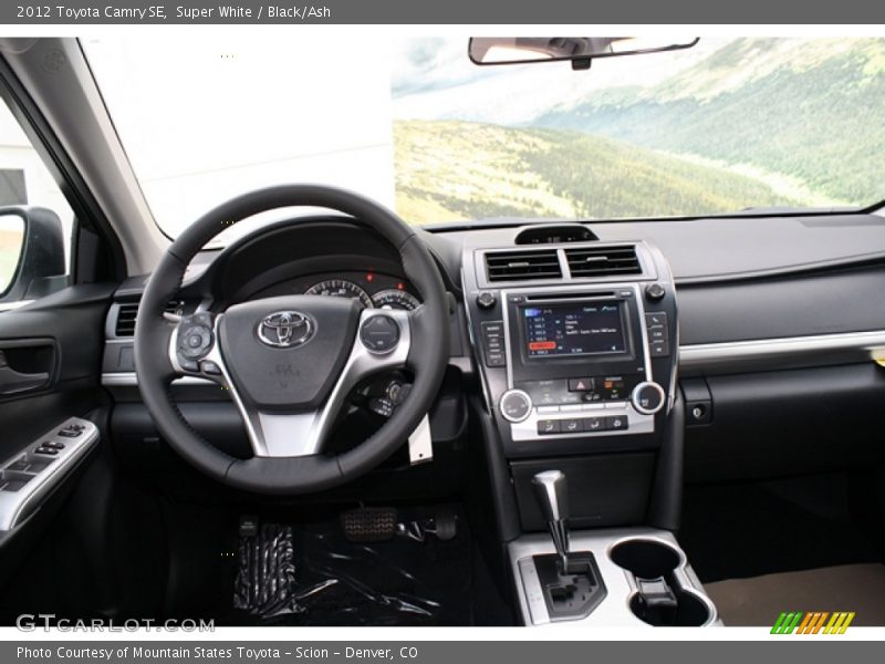 Super White / Black/Ash 2012 Toyota Camry SE