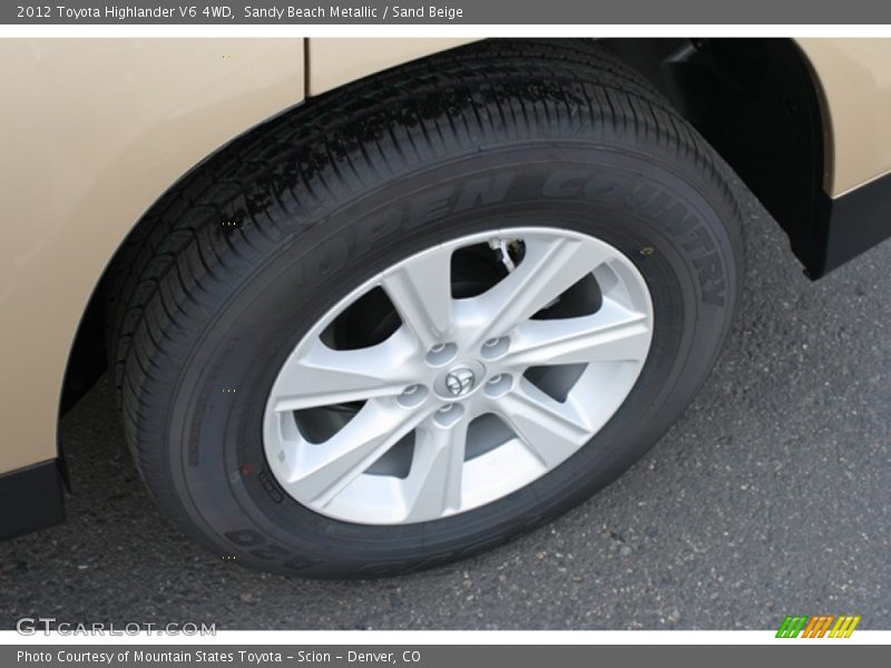 Sandy Beach Metallic / Sand Beige 2012 Toyota Highlander V6 4WD