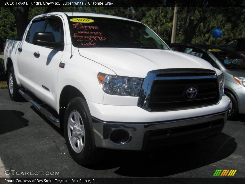 Super White / Graphite Gray 2010 Toyota Tundra CrewMax