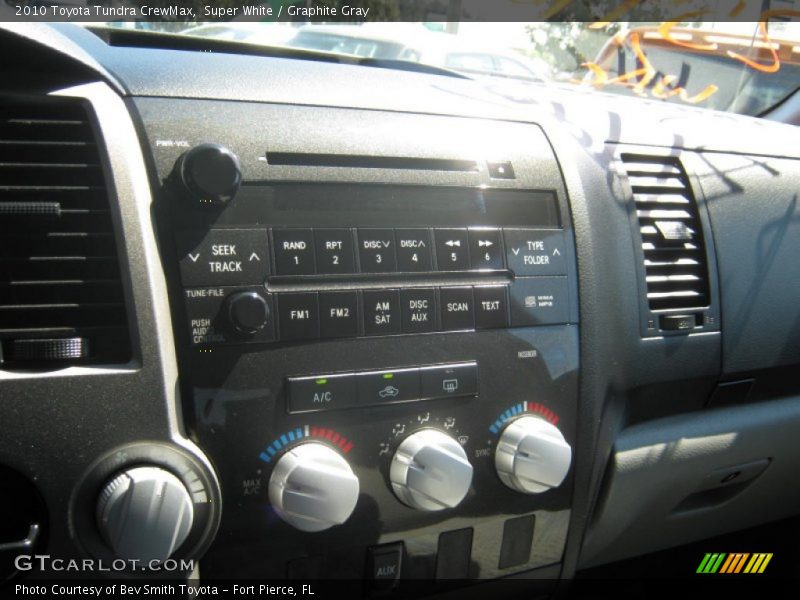 Super White / Graphite Gray 2010 Toyota Tundra CrewMax