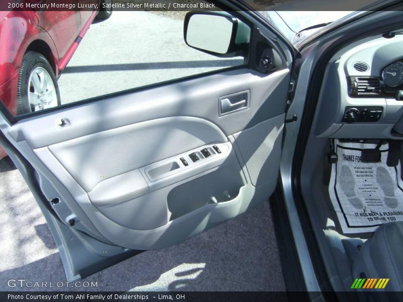 Satellite Silver Metallic / Charcoal Black 2006 Mercury Montego Luxury