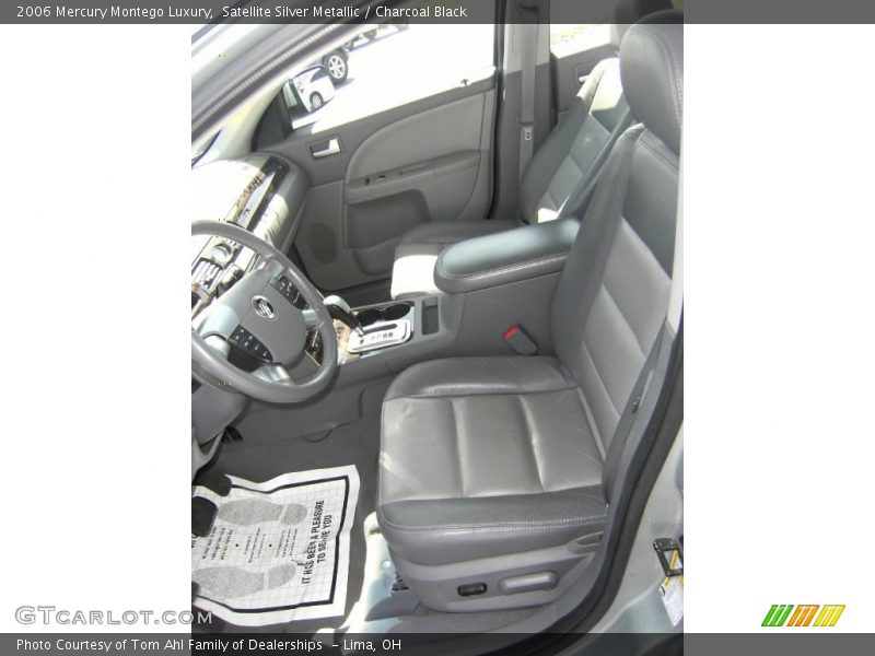 Satellite Silver Metallic / Charcoal Black 2006 Mercury Montego Luxury