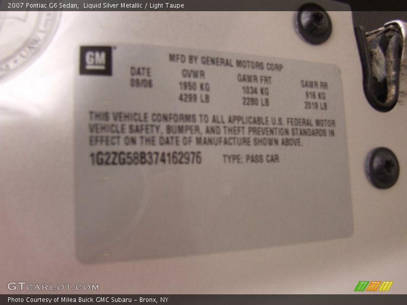 Liquid Silver Metallic / Light Taupe 2007 Pontiac G6 Sedan