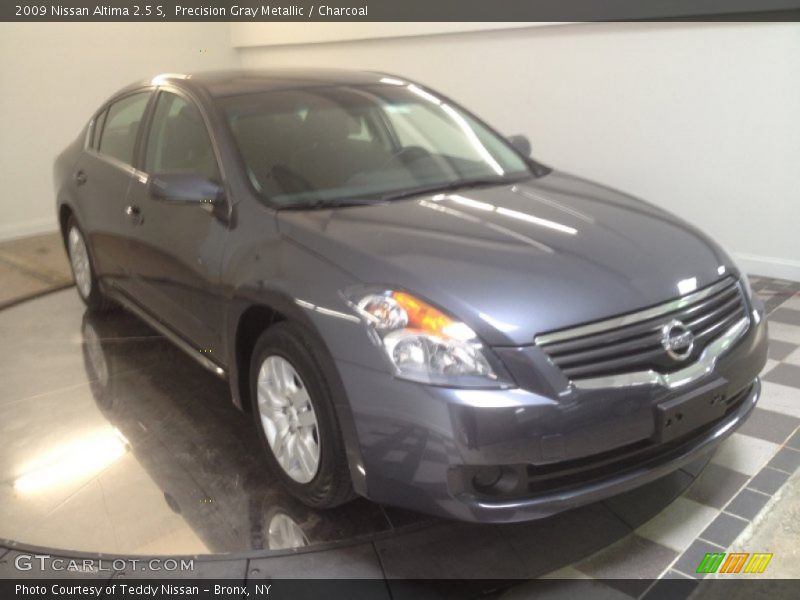 Precision Gray Metallic / Charcoal 2009 Nissan Altima 2.5 S