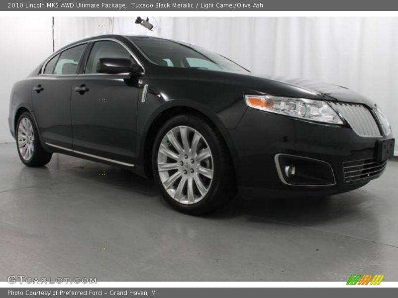Tuxedo Black Metallic / Light Camel/Olive Ash 2010 Lincoln MKS AWD Ultimate Package