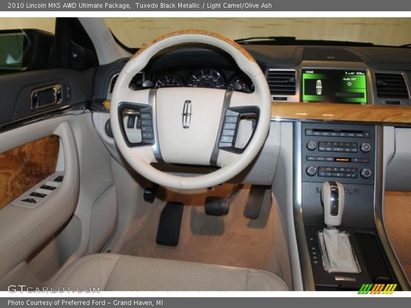 Tuxedo Black Metallic / Light Camel/Olive Ash 2010 Lincoln MKS AWD Ultimate Package
