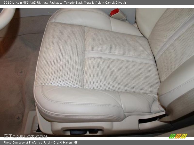 Tuxedo Black Metallic / Light Camel/Olive Ash 2010 Lincoln MKS AWD Ultimate Package
