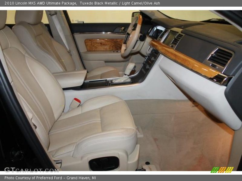 Tuxedo Black Metallic / Light Camel/Olive Ash 2010 Lincoln MKS AWD Ultimate Package