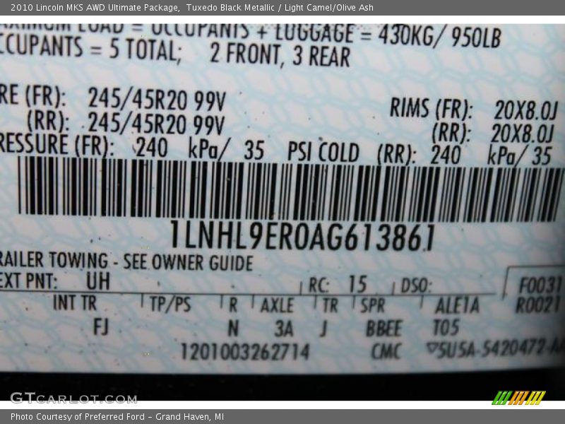 Tuxedo Black Metallic / Light Camel/Olive Ash 2010 Lincoln MKS AWD Ultimate Package