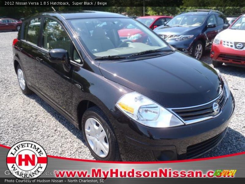 Super Black / Beige 2012 Nissan Versa 1.8 S Hatchback