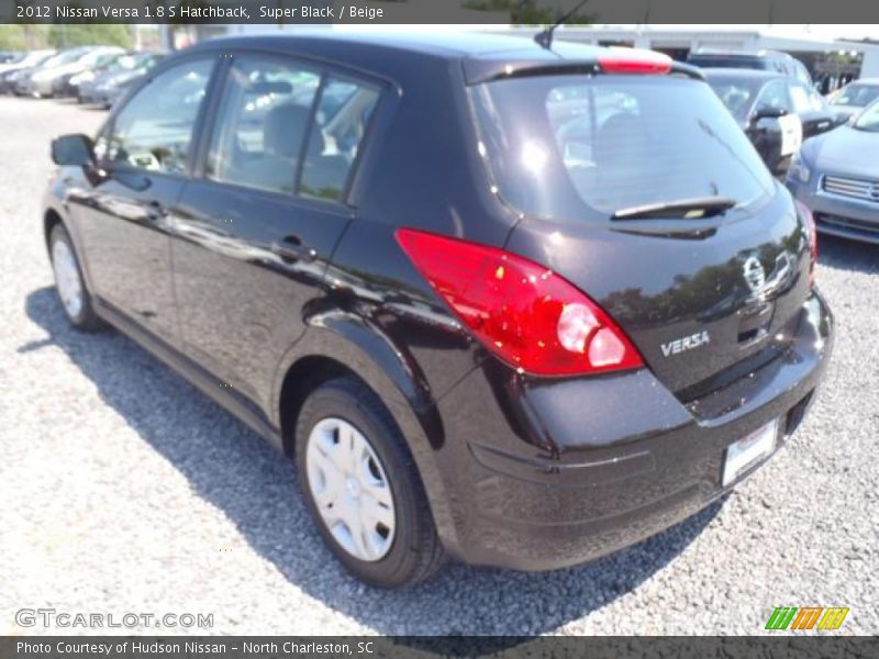 Super Black / Beige 2012 Nissan Versa 1.8 S Hatchback