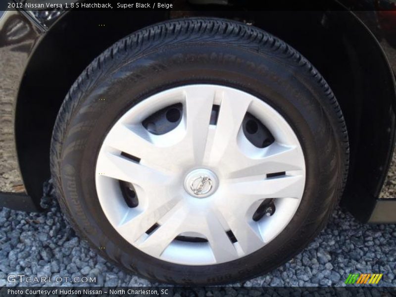 Super Black / Beige 2012 Nissan Versa 1.8 S Hatchback