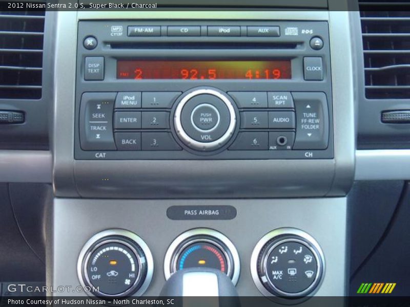 Super Black / Charcoal 2012 Nissan Sentra 2.0 S