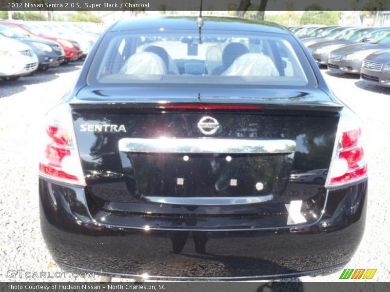 Super Black / Charcoal 2012 Nissan Sentra 2.0 S