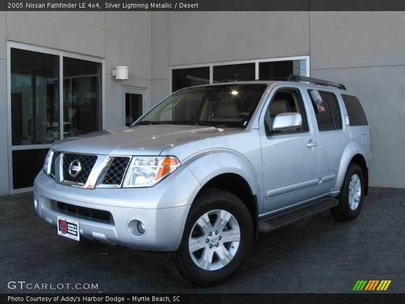 Silver Lightning Metallic / Desert 2005 Nissan Pathfinder LE 4x4