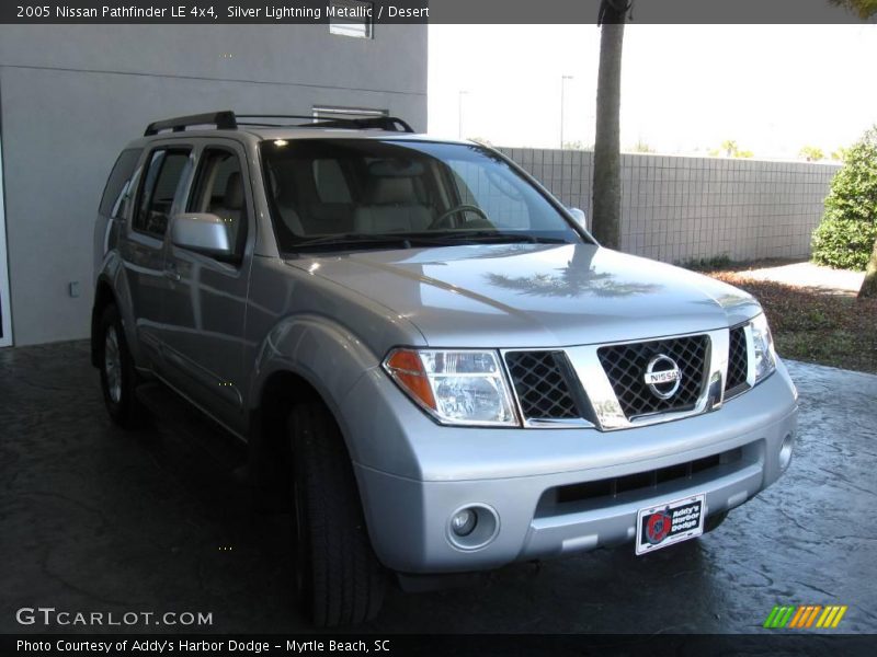 Silver Lightning Metallic / Desert 2005 Nissan Pathfinder LE 4x4