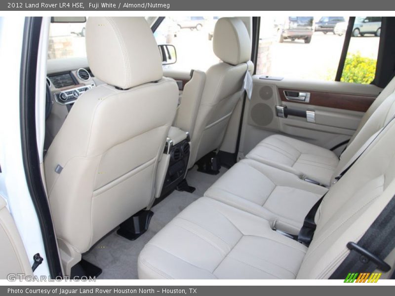 Fuji White / Almond/Nutmeg 2012 Land Rover LR4 HSE
