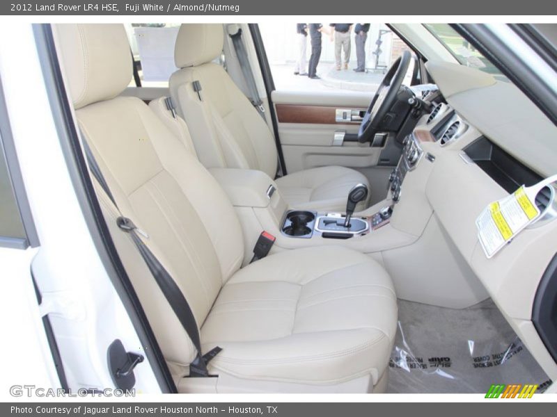 Fuji White / Almond/Nutmeg 2012 Land Rover LR4 HSE