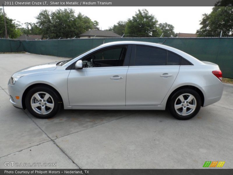 Silver Ice Metallic / Medium Titanium 2011 Chevrolet Cruze LT