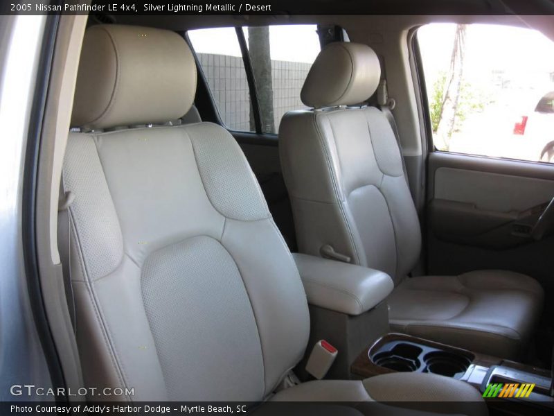 Silver Lightning Metallic / Desert 2005 Nissan Pathfinder LE 4x4