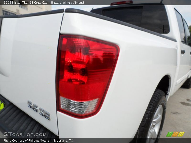 Blizzard White / Almond 2008 Nissan Titan SE Crew Cab